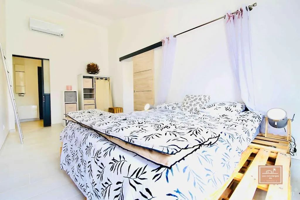 Villa Gisela Saint-Mandrier-sur-Mer 0*,  France